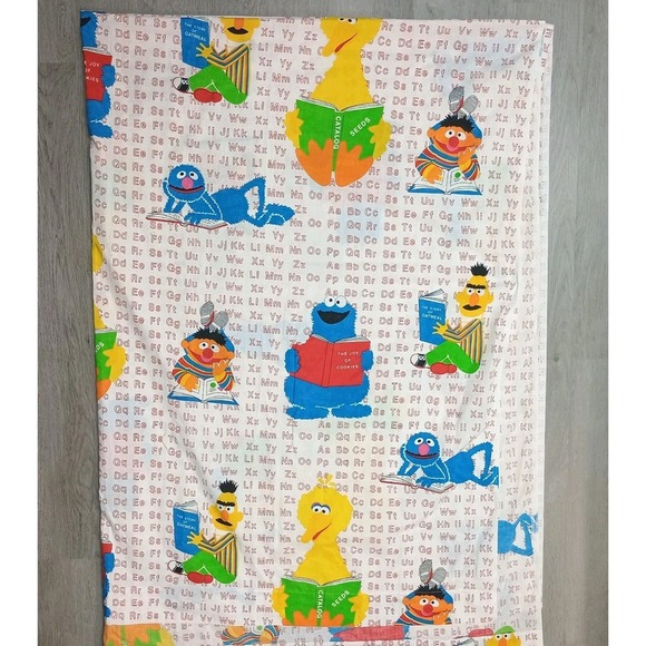 Vintage Sesame Street Twin ABC Alphabet Storytime Book Flat Sheet Only - Picture 1 of 1